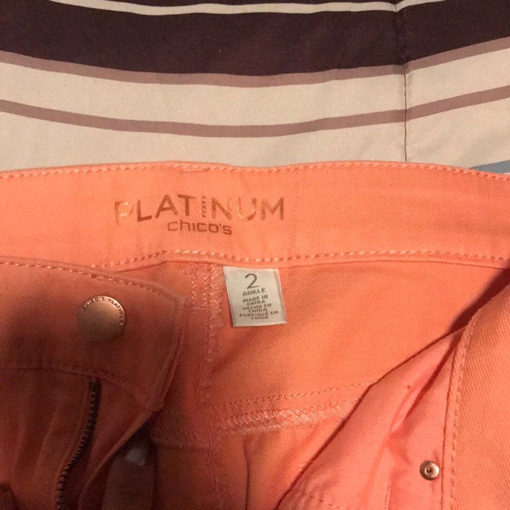 Jeans - Picture 2 of 3